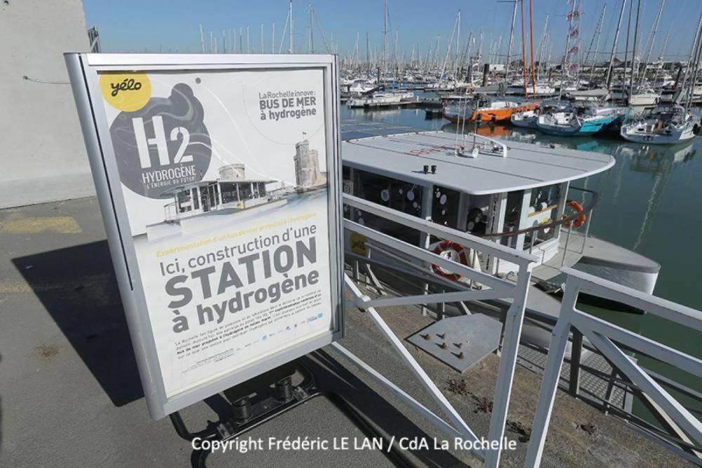 Location Petit Voilier Botel La Rochelle (Charente-Maritime)